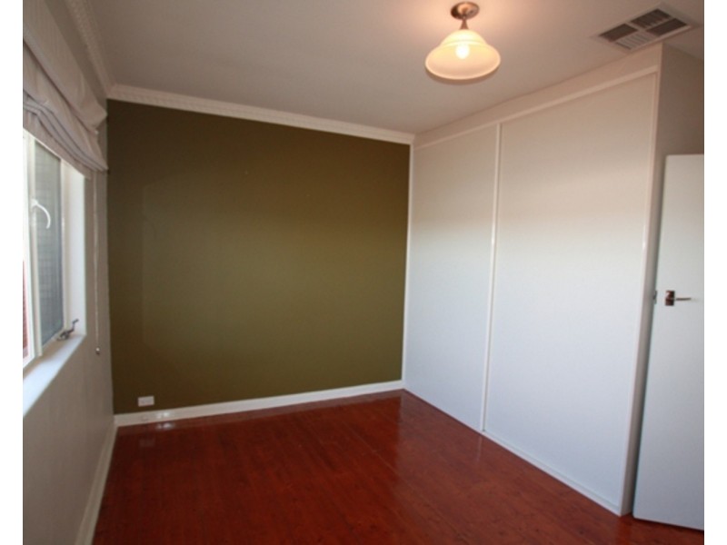 224 Neale Street, Flora Hill VIC 3550