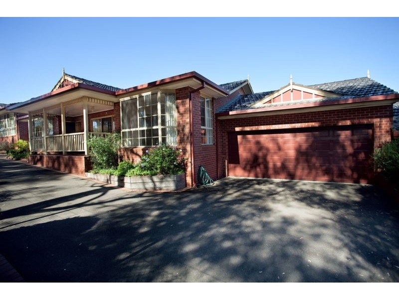 2/100 St Aidans Road, Kennington VIC 3550