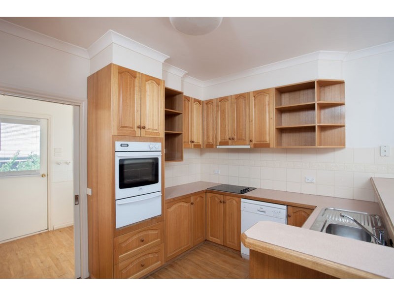 2/100 St Aidans Road, Kennington VIC 3550