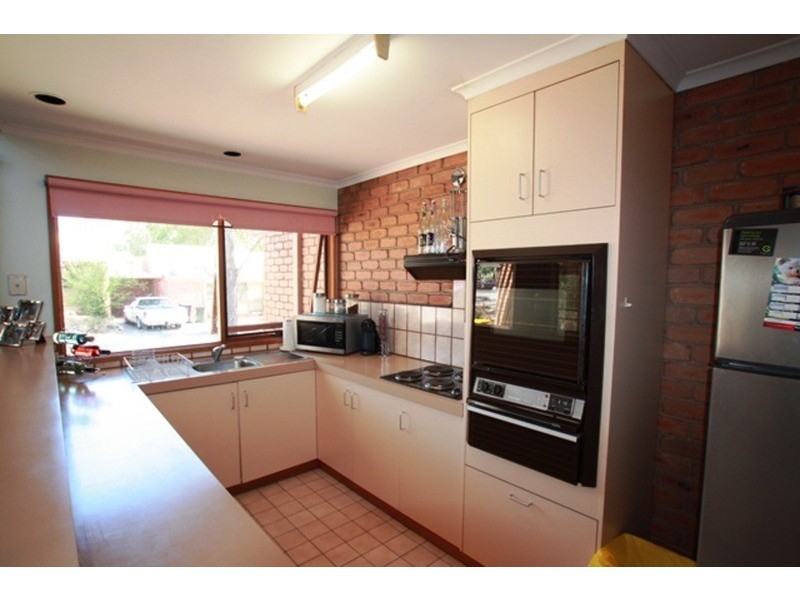 4/163 Retreat Road, Flora Hill VIC 3550