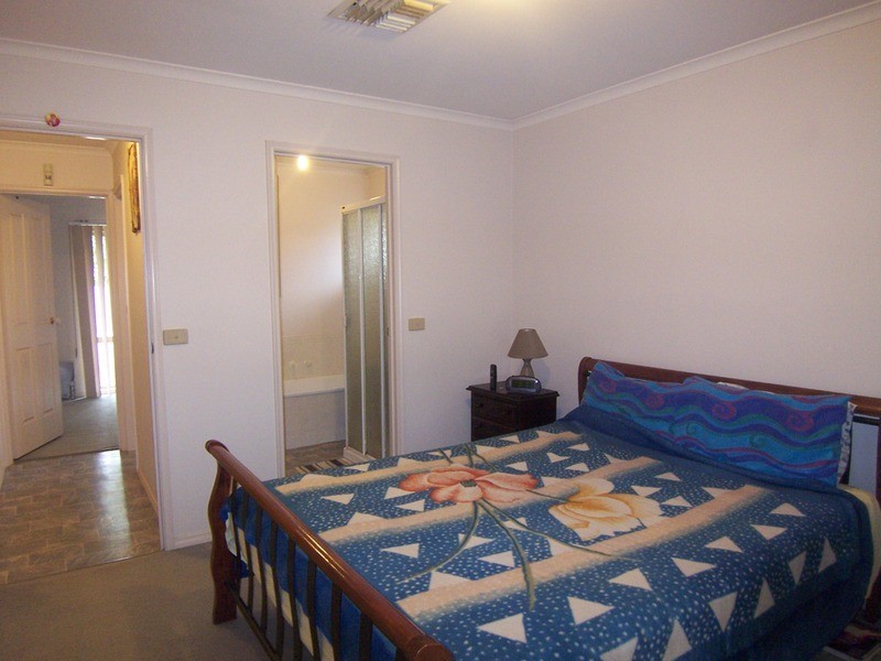 3 McCurrach Place, East Bendigo VIC 3550