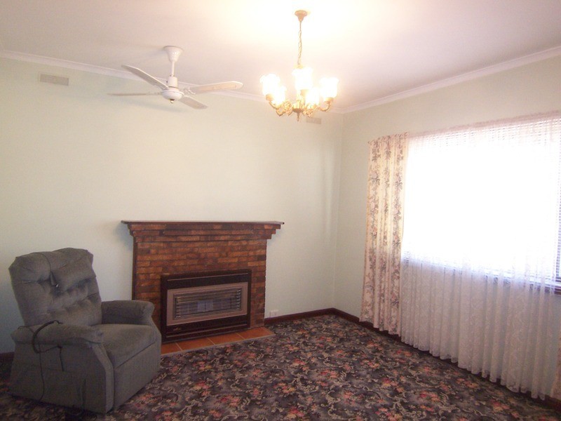 21 Thorpe Street, California Gully VIC 3556