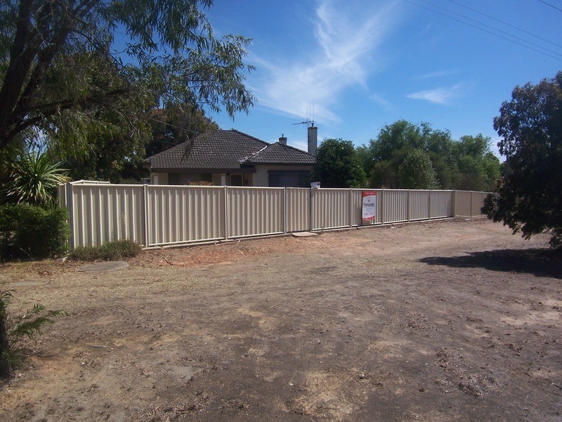 21 Thorpe Street, California Gully VIC 3556