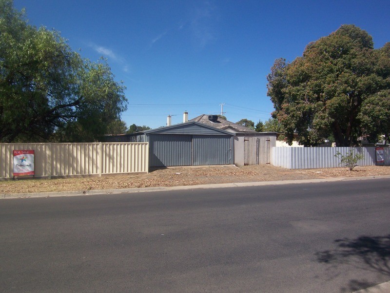 21 Thorpe Street, California Gully VIC 3556