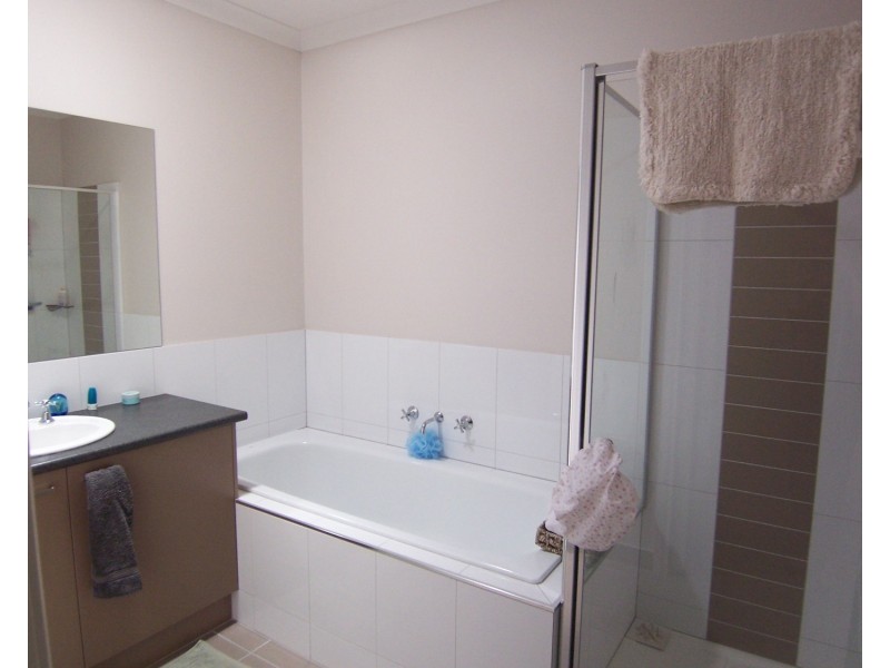 38 Mitchell Street, Kangaroo Flat VIC 3555