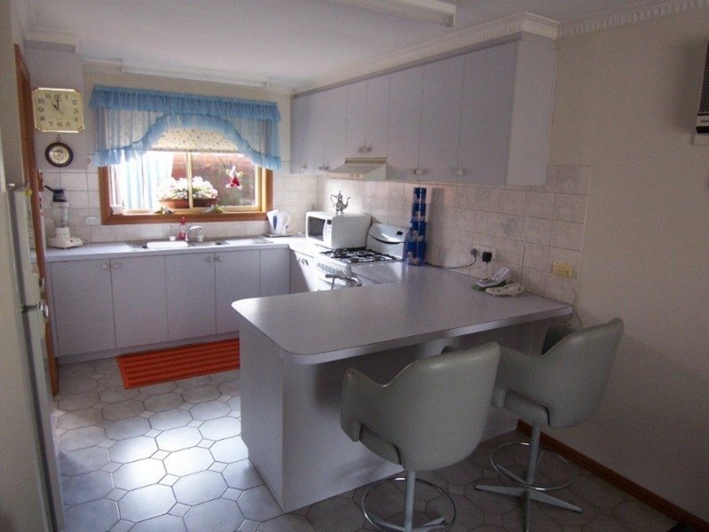 1/49 Sternberg Street, Kennington VIC 3550