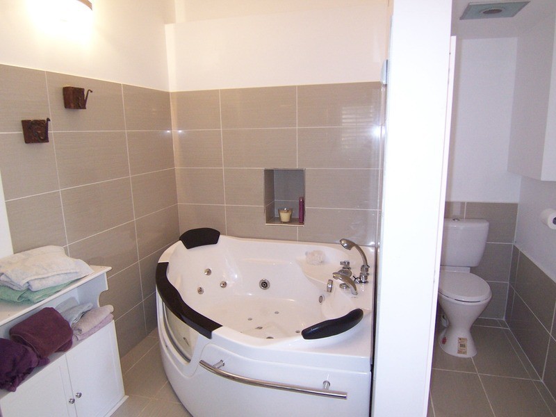 27 Rose Street, Golden Square VIC 3555