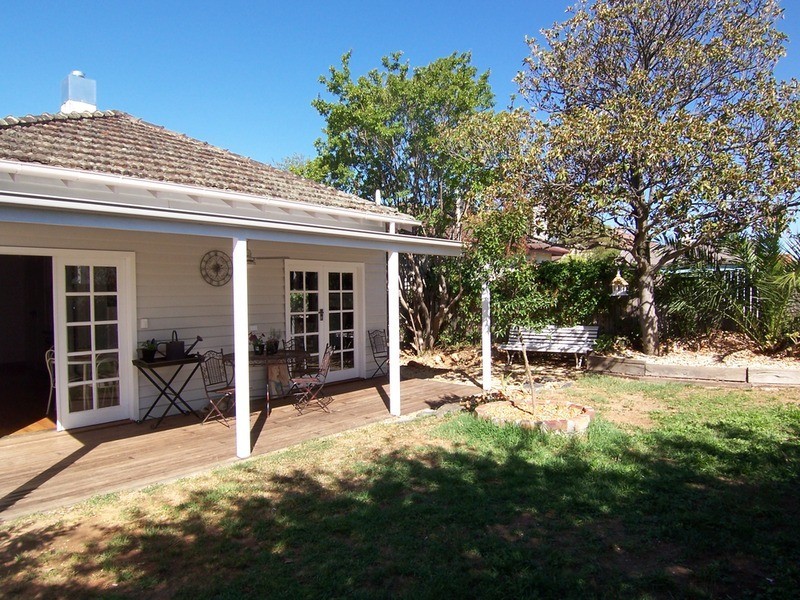 27 Rose Street, Golden Square VIC 3555