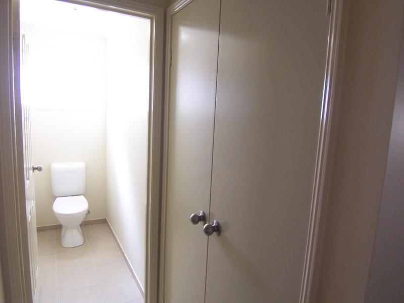 17a John  Street, Kangaroo Flat VIC 3555