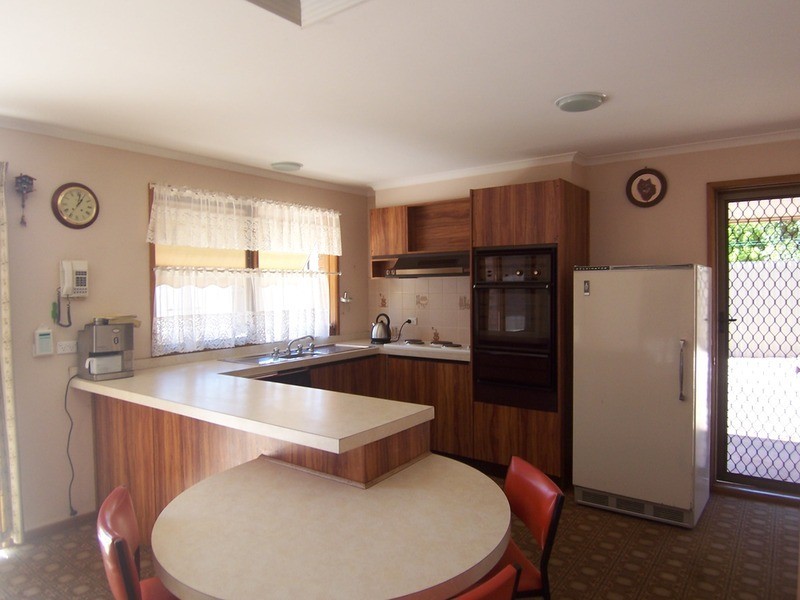 13 Reef  Street, Wedderburn VIC 3518