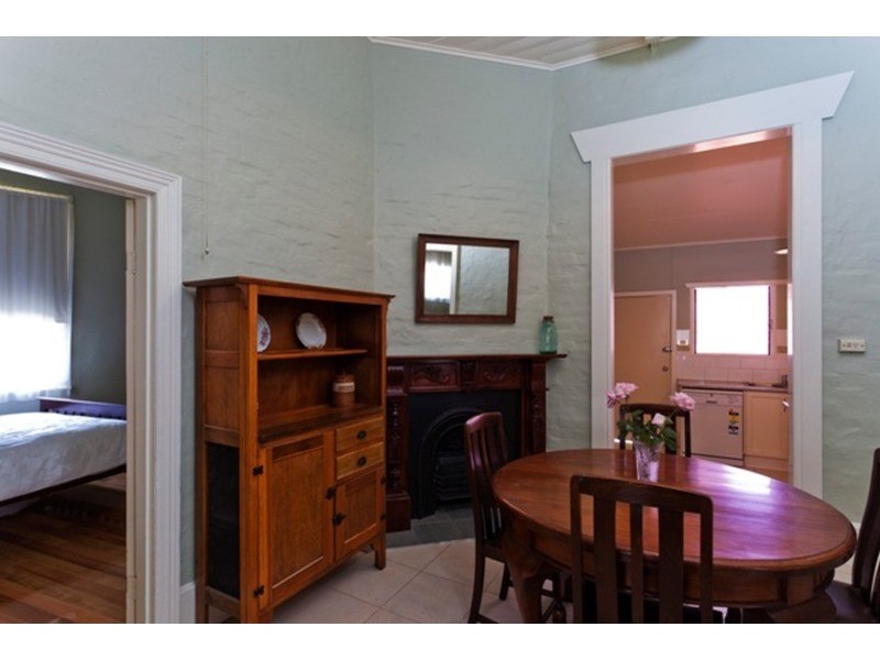 31 Reginald  Street, Quarry Hill VIC 3550