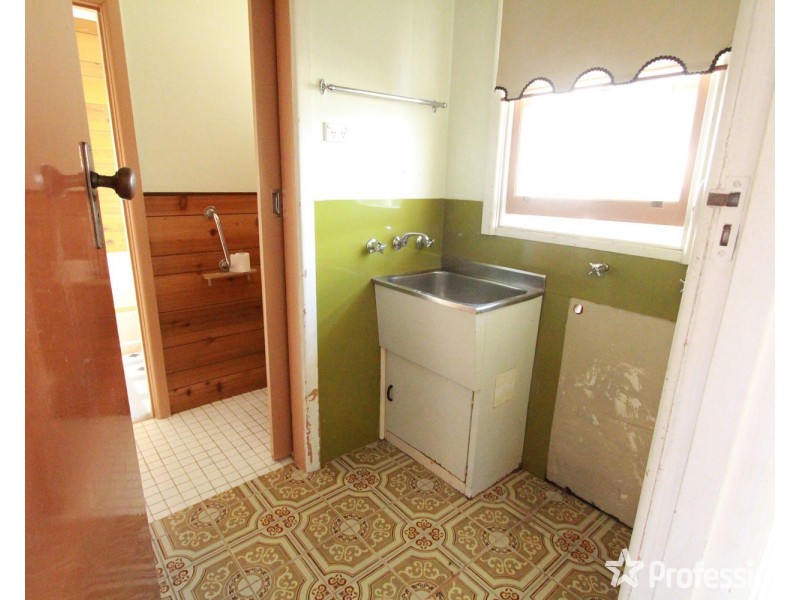 44 Fifth Avenue, White Hills VIC 3550