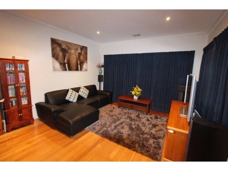 6 Hansa Court, Kangaroo Flat VIC 3555