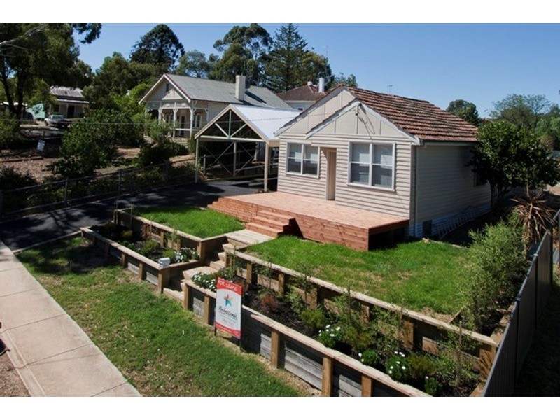 60 Honeysuckle Street, Bendigo VIC 3550