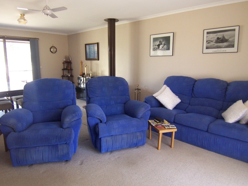 2 giffard Street, Newbridge VIC 3551