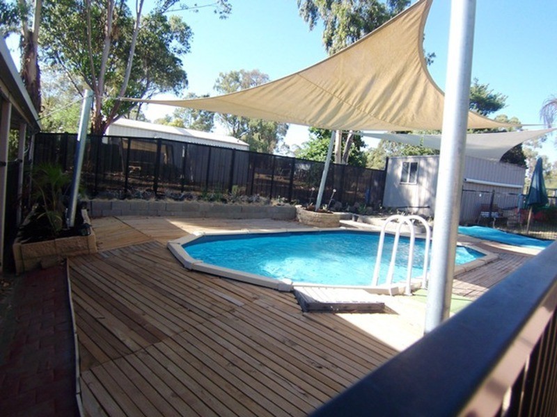 12 Dawson Drive, Maiden Gully VIC 3551