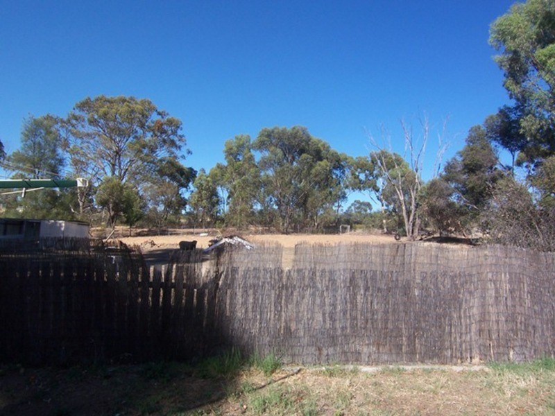 12 Dawson Drive, Maiden Gully VIC 3551