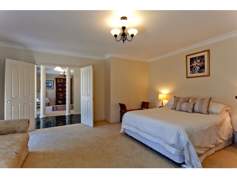 15 Penzance Avenue, Golden Square VIC 3555