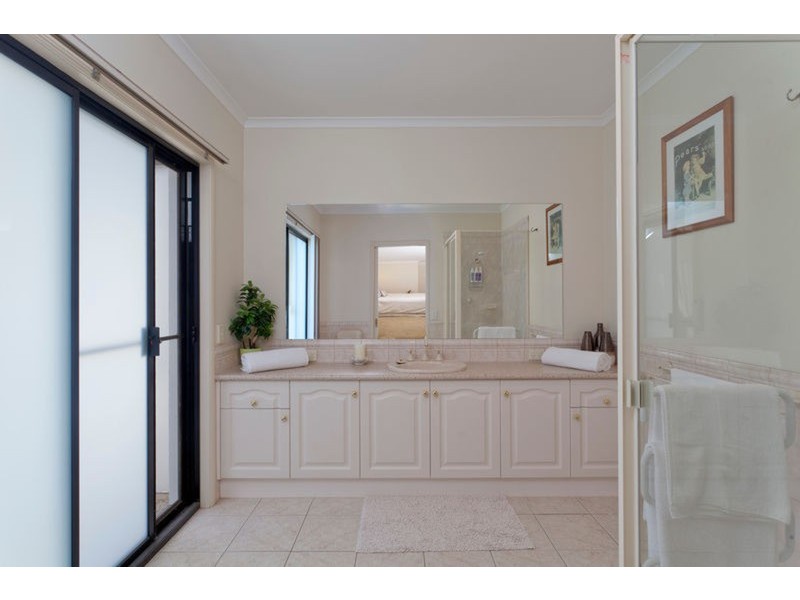 15 Penzance Avenue, Golden Square VIC 3555