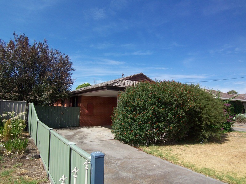 92 Nelson Street, California Gully VIC 3556