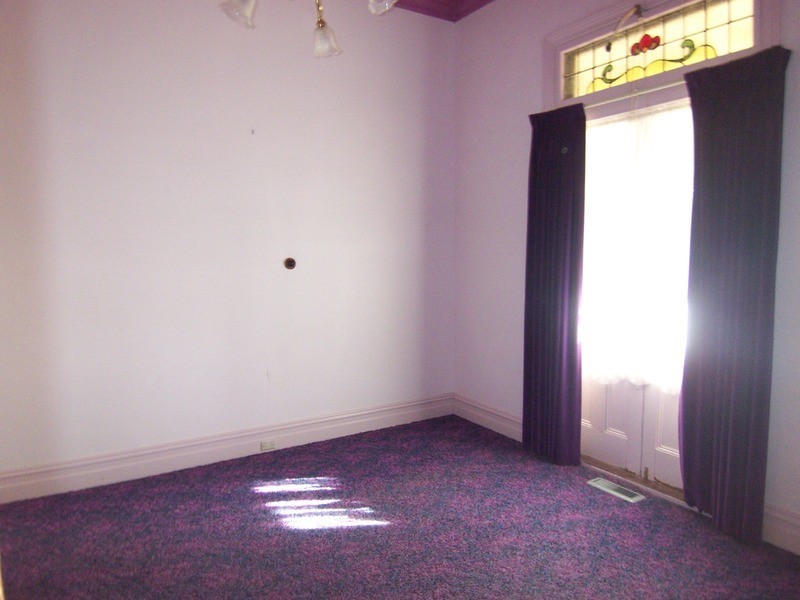 6 Butts Road, Eaglehawk VIC 3556