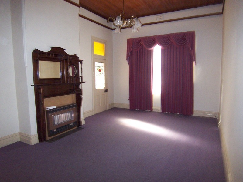 6 Butts Road, Eaglehawk VIC 3556