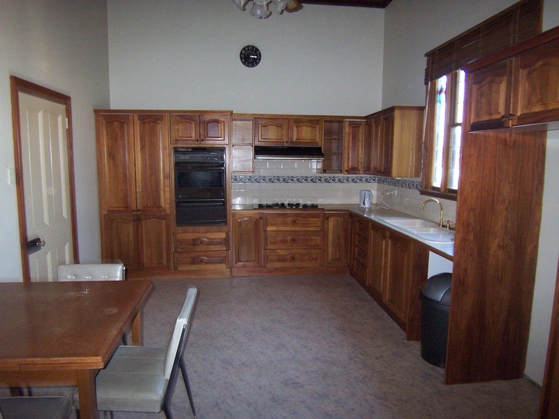 6 Butts Road, Eaglehawk VIC 3556