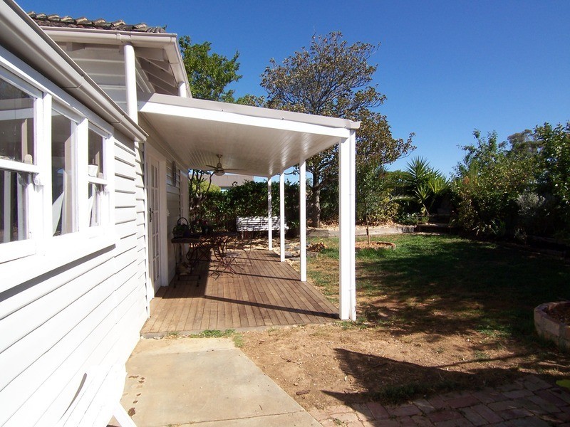 27 Rose Street, Golden Square VIC 3555