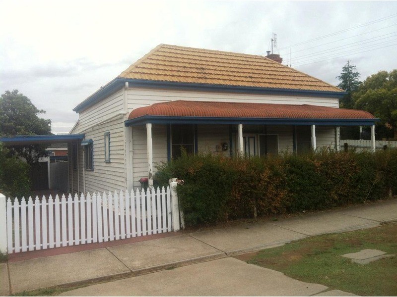 15 Carolin Street, Flora Hill VIC 3550