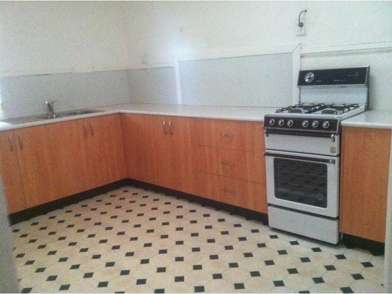 15 Carolin Street, Flora Hill VIC 3550