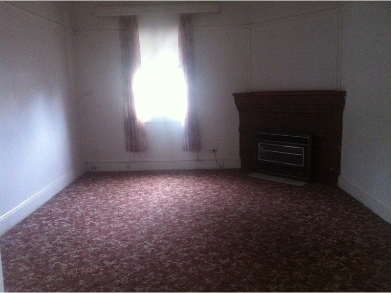 15 Carolin Street, Flora Hill VIC 3550