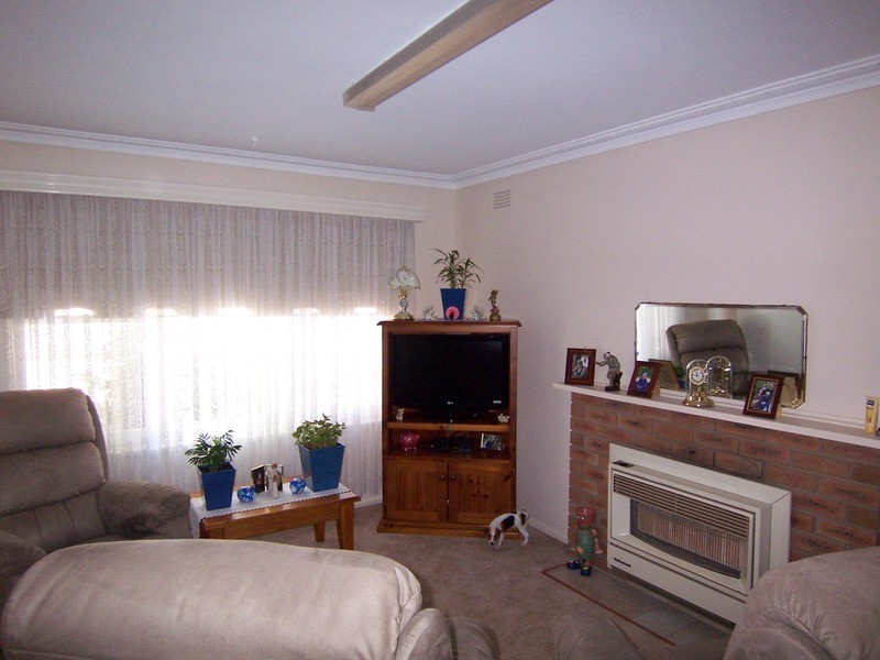 20 Wesley  Street, Kangaroo Flat VIC 3555