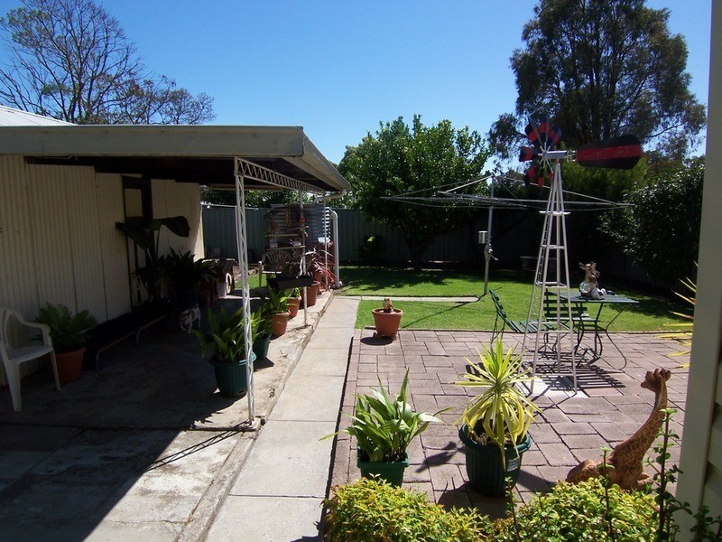 20 Wesley  Street, Kangaroo Flat VIC 3555