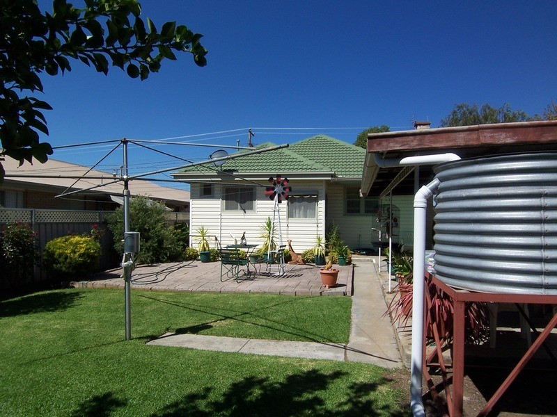 20 Wesley  Street, Kangaroo Flat VIC 3555