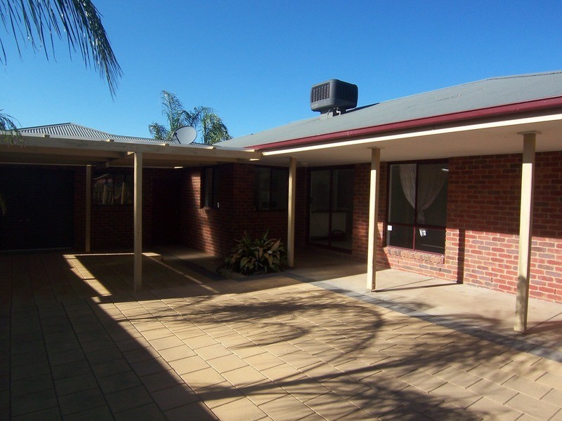 55 Orlando  Street, Eaglehawk VIC 3556