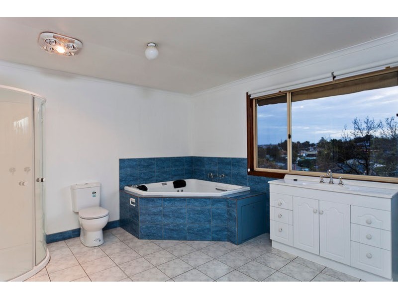 3 Afton Street, North Bendigo VIC 3550