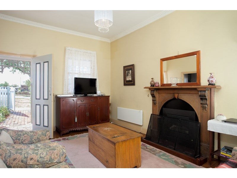 75 Violet  Street, Bendigo VIC 3550