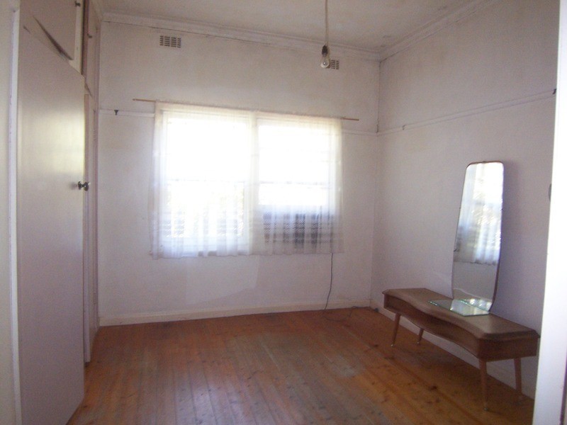 57 Russell Street, Quarry Hill VIC 3550