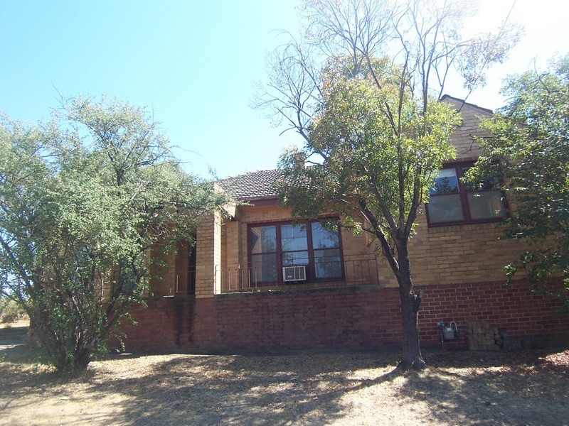 57 Russell Street, Quarry Hill VIC 3550
