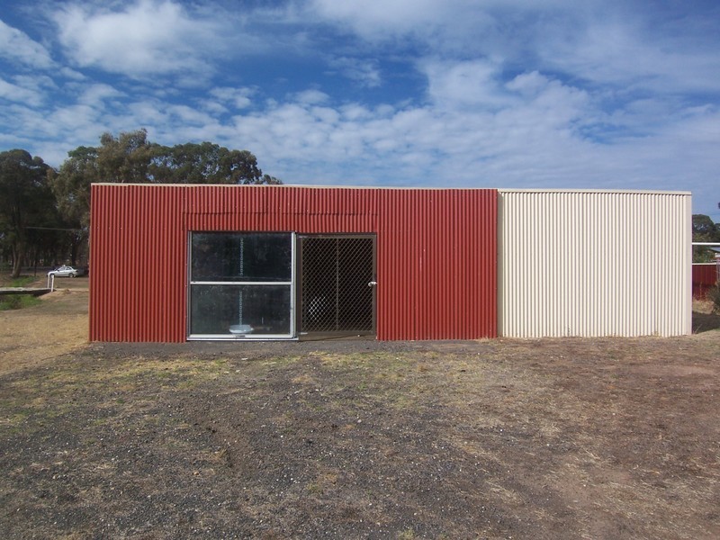 66 Racecourse Road, Epsom VIC 3551