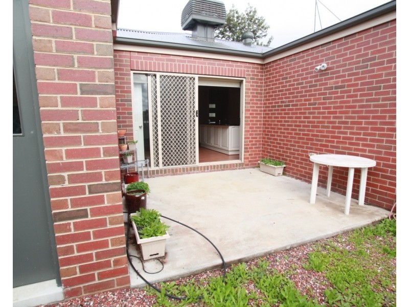 4a Mafeking Street, Kennington VIC 3550