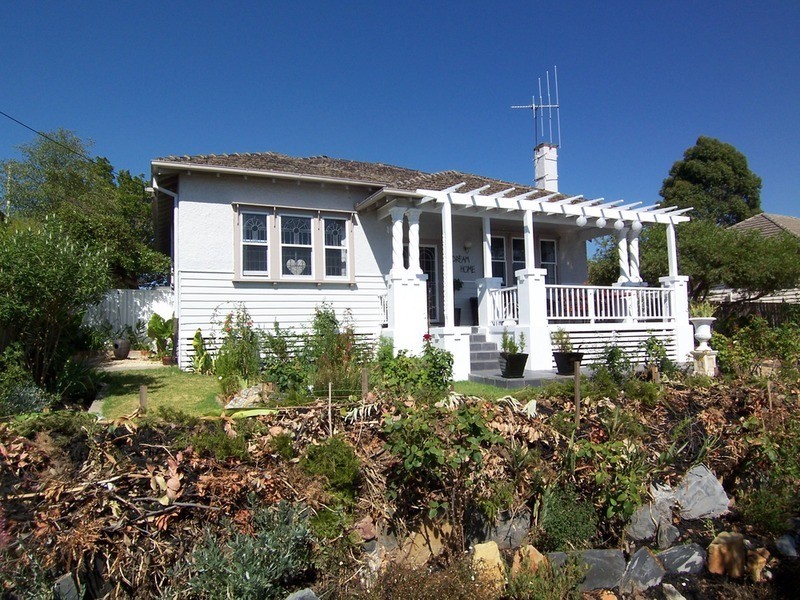 27 Rose Street, Golden Square VIC 3555