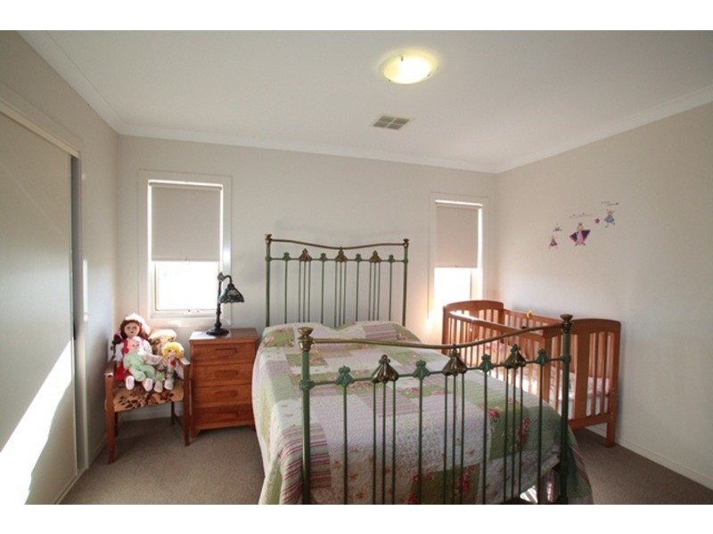 12 Arlington Court, Maiden Gully VIC 3551