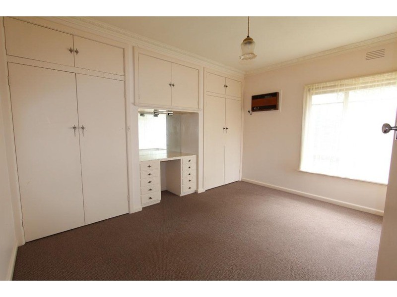 399 High Street, Golden Square VIC 3555