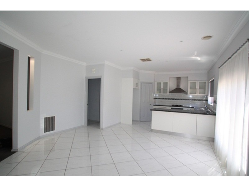 15A Blue Gum  Drive, Strathdale VIC 3550