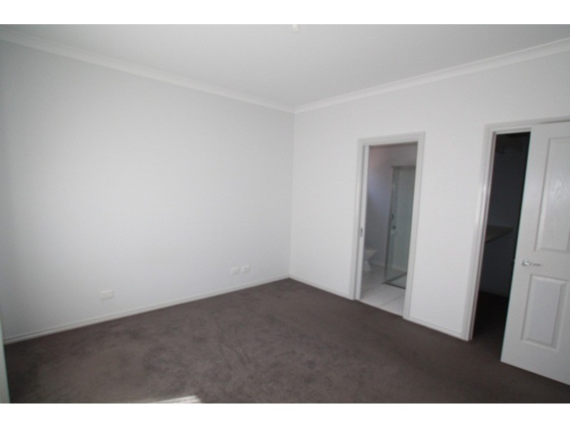 15A Blue Gum  Drive, Strathdale VIC 3550