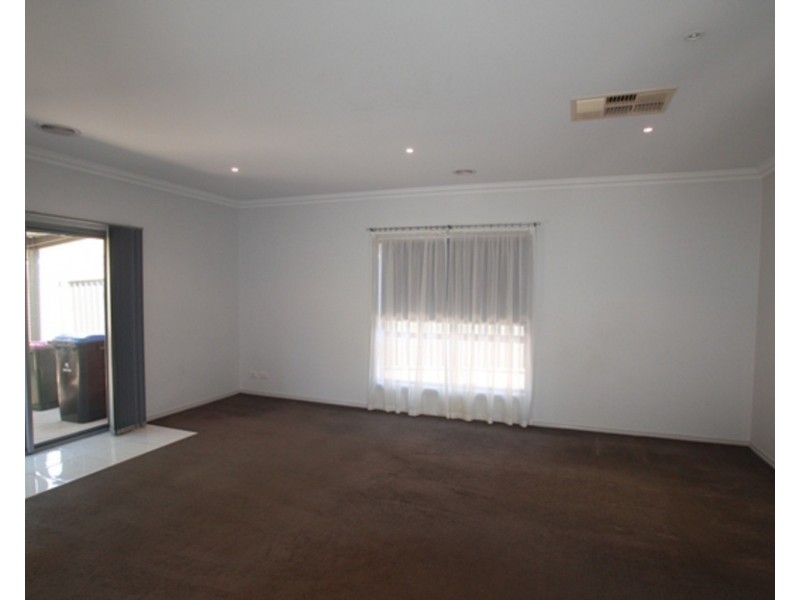 15A Blue Gum Drive, Strathdale VIC 3550