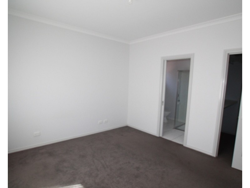 15A Blue Gum Drive, Strathdale VIC 3550