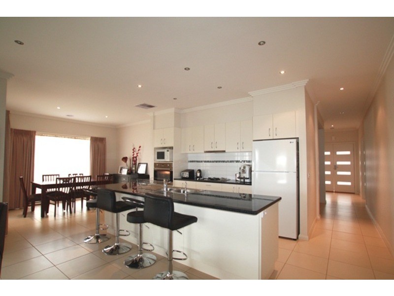 18 Arthurs Crescent, Strathfieldsaye VIC 3551