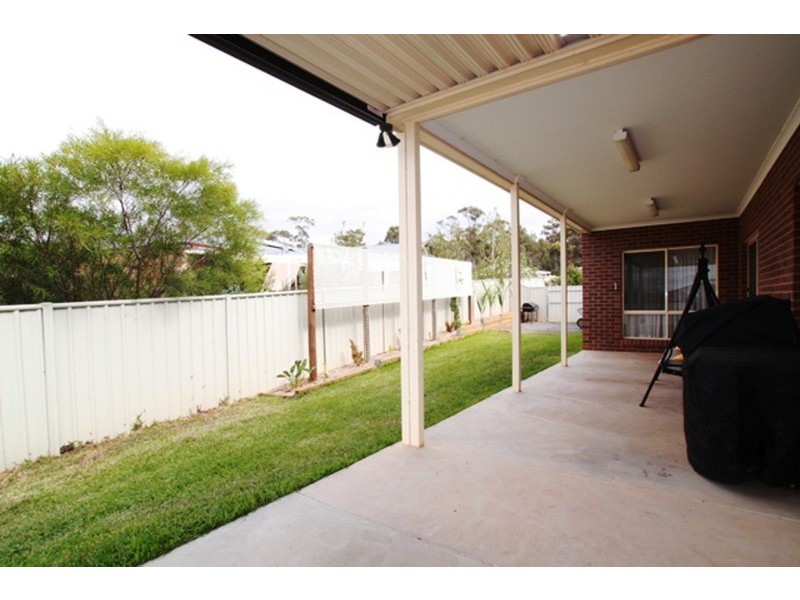 18 Arthurs Crescent, Strathfieldsaye VIC 3551